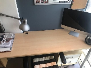 Mesa de escritorio y cajones 